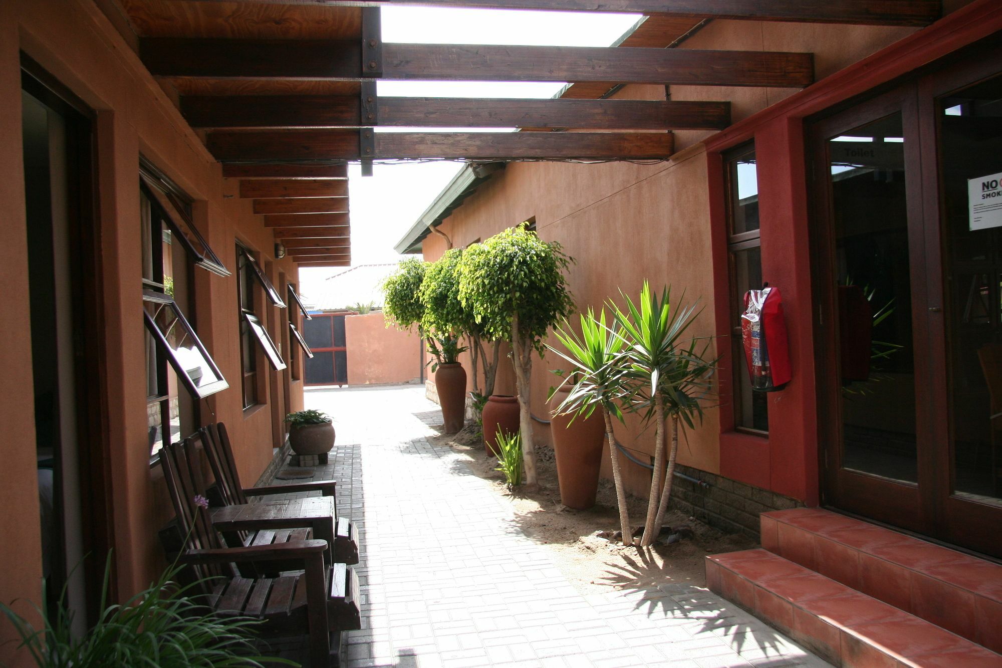 Dunedin Star Guesthouse Swakopmund Buitenkant foto