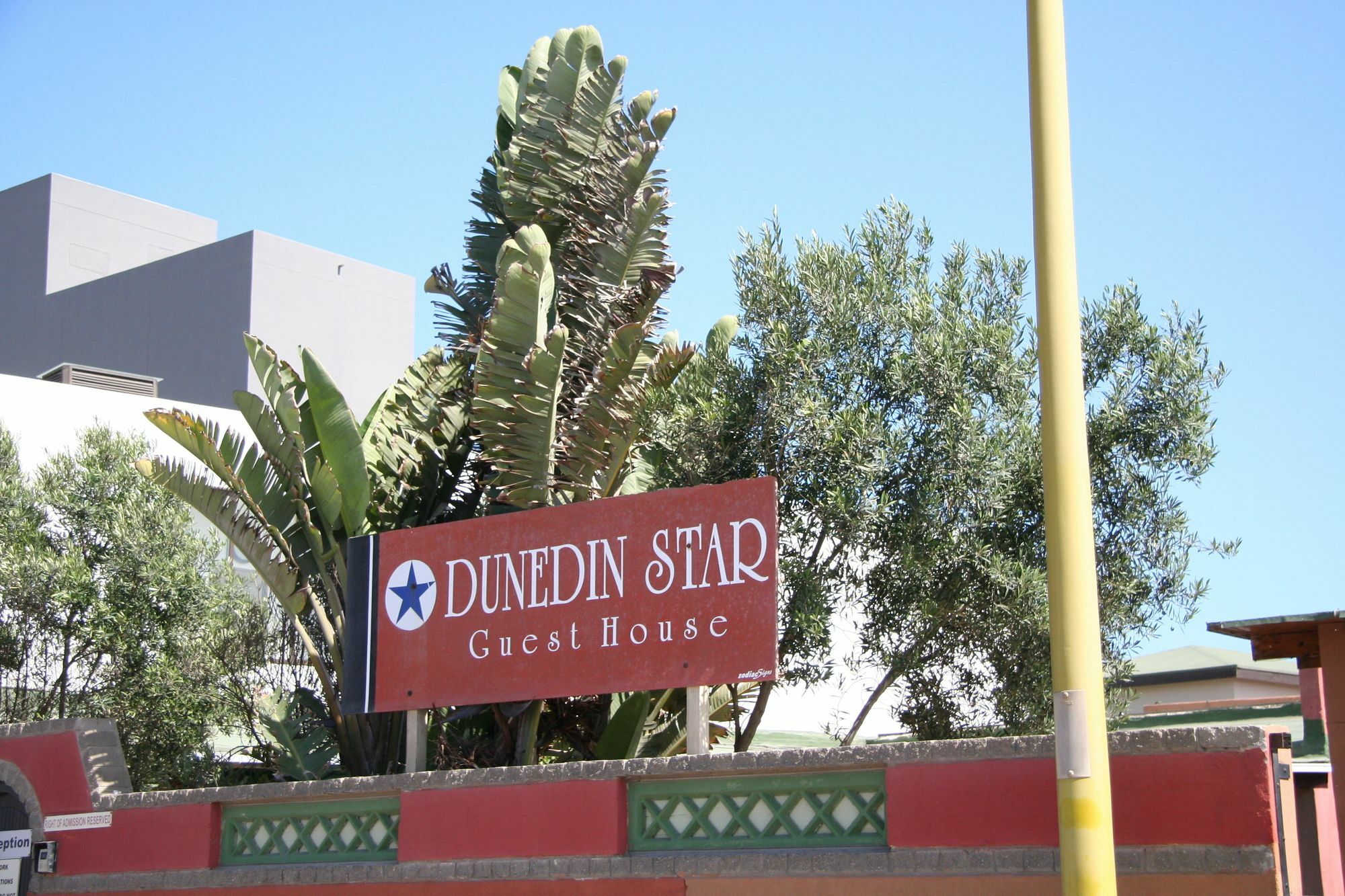 Dunedin Star Guesthouse Swakopmund Buitenkant foto